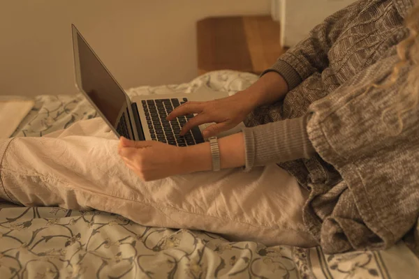 Mid Section Mature Woman Using Laptop Bedroom Home — Stock Photo, Image