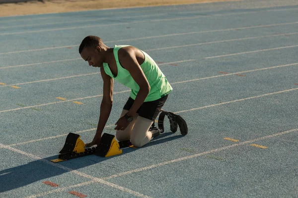 Disabled Athlete Preparing Race Running Track — Stock Photo, Image
