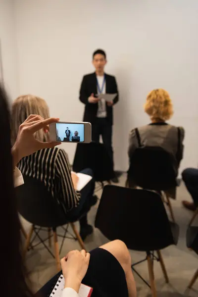 Executive Taking Photo Mobile Phone Office — Stock Photo, Image