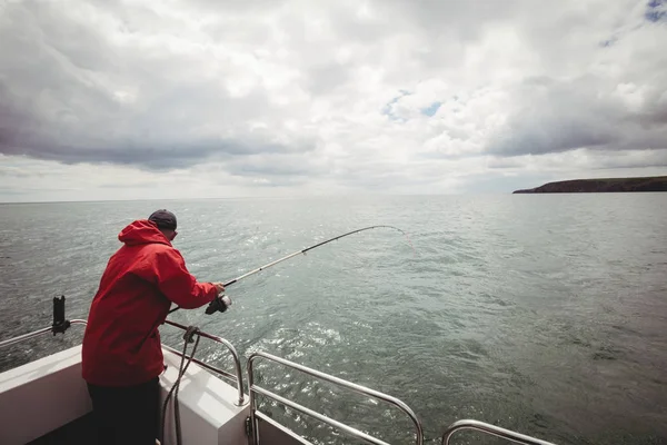 Back View Fisherman Fishing Fishing Rod Boat — Stock Photo, Image