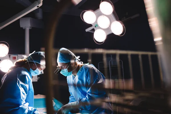 Surgeons Performing Operation Operation Room Hospital — Stock Photo, Image