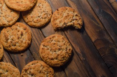 ahududu ve Çikolata Çerezler