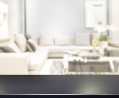 Arka planın Masa Üstü ve Bulanık Oturma Odası