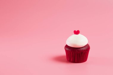 Doğum günü pastası için arka plan rengi üzerinde