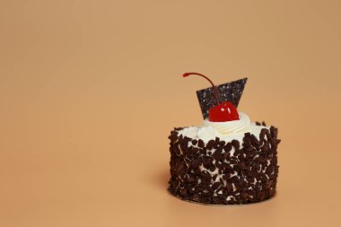 Doğum günü pastası üzerinde arka plan rengini