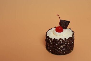 Doğum günü pastası üzerinde arka plan rengini