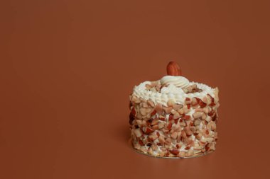 Doğum günü pastası üzerinde arka plan rengini