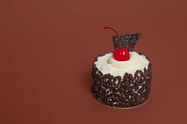 Doğum günü pastası üzerinde arka plan rengini