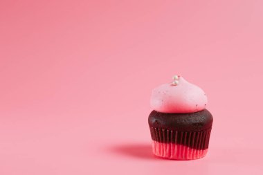 Doğum günü pastası için arka plan rengi üzerinde