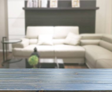 Arka planın Masa Üstü ve Bulanık Oturma Odası