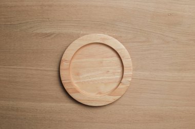 ahşap masa üstü arka planı için mutfak gereçleri ile