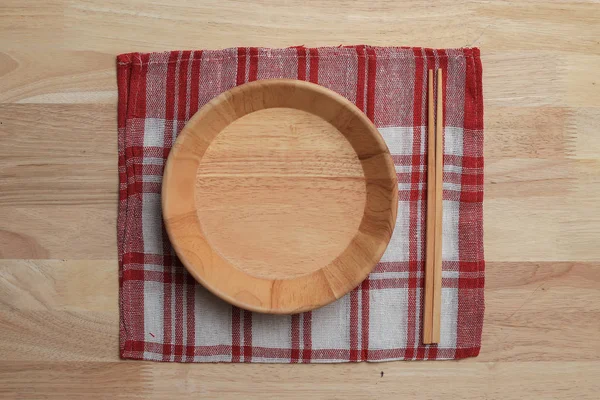 Dřevěný Stolek Kuchyňské Nádobí Pro Pozadí — Stock fotografie