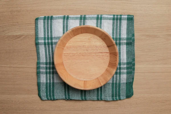 Dřevěný Stolek Kuchyňské Nádobí Pro Pozadí — Stock fotografie