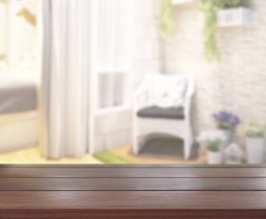 Arka planın Masa Üstü ve Bulanık Oturma Odası