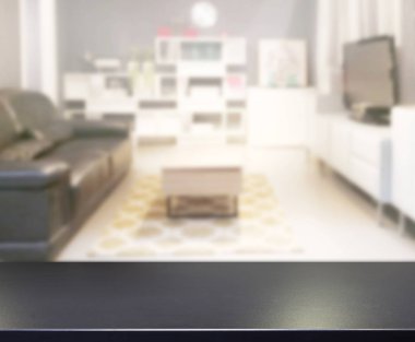 Arka planın Masa Üstü ve Bulanık Oturma Odası