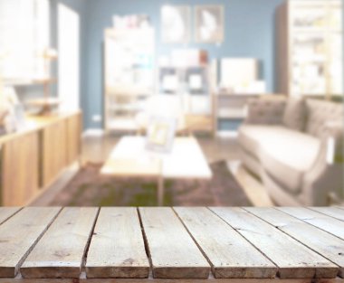 Arka planın Masa Üstü ve Bulanık Oturma Odası