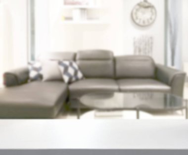 Arka planın Masa Üstü ve Bulanık Oturma Odası