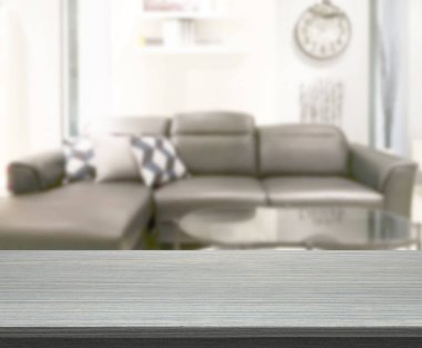 Arka planın Masa Üstü ve Bulanık Oturma Odası