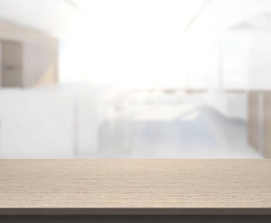 Arka plandaki masa üstü ve bulanık restoran