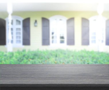 Top masa ve bina, arka plan bulanıklık