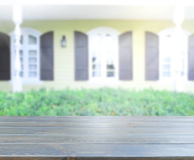 Top masa ve bina, arka plan bulanıklık