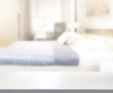 Masa üstü ve bulanıklık arka planda yatak odası