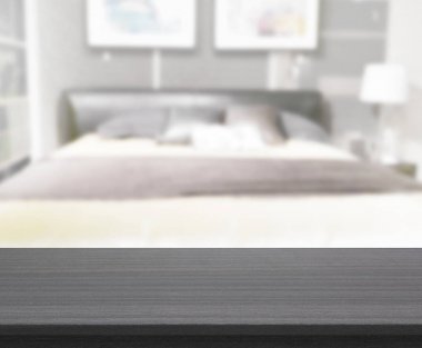 Masa üstü ve bulanıklık arka planda yatak odası