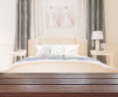 Masa üstü ve bulanıklık arka planda yatak odası