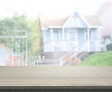 Top masa ve bina, arka plan bulanıklık