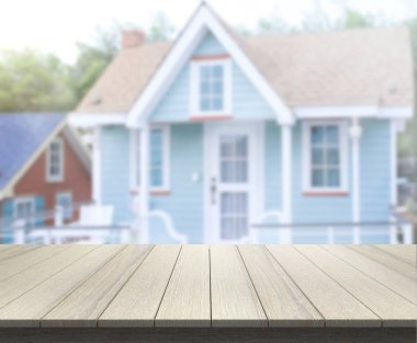 Top masa ve bina, arka plan bulanıklık