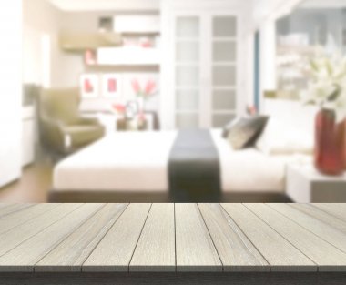 Masa üstü ve bulanıklık arka planda yatak odası