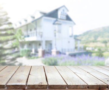 Top masa ve bina, arka plan bulanıklık