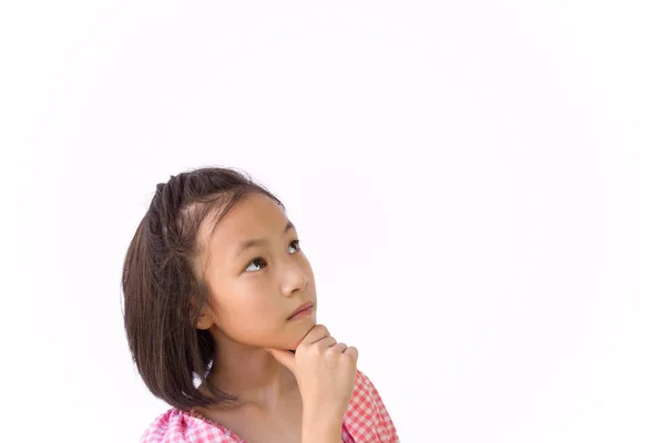 Азіатські дівчата ізольовані на білому тлі, пошук аналітичним мисленням, крупним планом портрет cute дитини, яка має уявлення, емоцій, почуттів, copyspace — стокове фото
