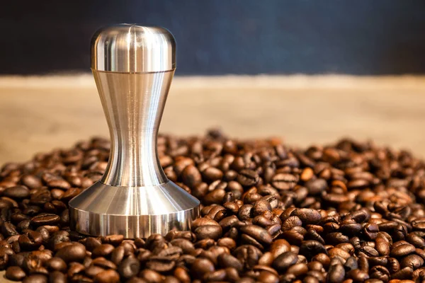 Coffee tamper,coffee press is made of stainless steel and roaste