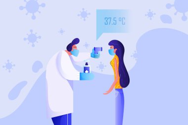 Doktor, hastanın vücut ısısını ölçmek için kızılötesi termometre kullanıyor ve sağ eli alkol jelini tutuyor. Kadının vücut sıcaklığı normal. Covid-19 belirtileri için tarama.