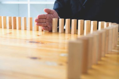 İş el Merhaba anlamını domino sürekli devrilmiş durur