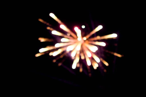 Luces Fuegos Artificiales Doradas Cielo Nocturno Fondo Bokeh Fondo Negro — Foto de Stock