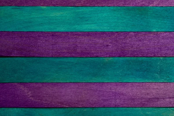 美丽的纹理在紫色和蓝色的天然木板条 (绿松石)。自然和老化的外观. — 图库照片