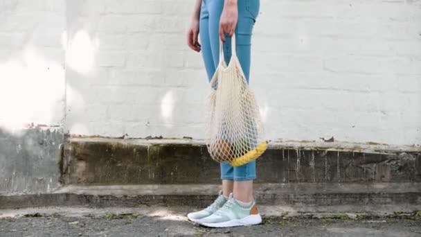 För hälsosam livsstil design. City modern livsstil. Nät sträng Shoppingbag — Stockvideo