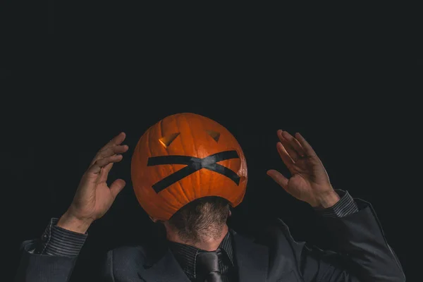 Hombre Con Una Cabeza Calabaza Vestido Con Traje Sobre Fondo —  Fotos de Stock