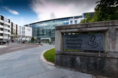 6 Haziran 2017, Cork, İrlanda - Cork Üniversitesi Maternity Hospital