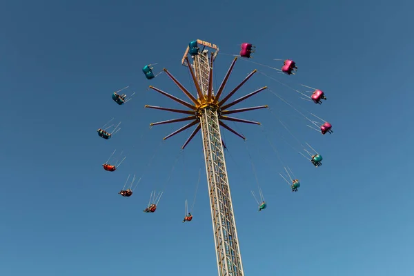 Abril 2018 Cork Irlanda Rueda Fortuna Parque Temático Funderland Carretera —  Fotos de Stock