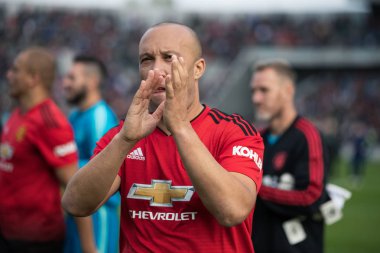 25th Eylül 2018, Cork, İrlanda - oyuncular arasında İrlanda ve Celtic XI vs Manchester United XI Liam Miller haraç maç için onur konuğu Pairc UI Chaoimh, bir tur yapmak.