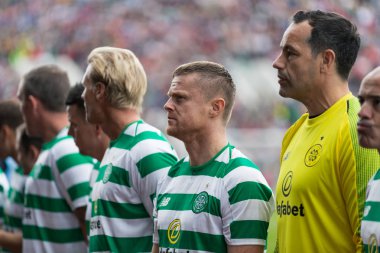 25th Eylül 2018, Cork, İrlanda - Damien Duff hattı Pairc UI Chaoimh adım Liam Miller haraç başlangıcından önce maç İrlanda ve Celtic XI arasında vs Manchester United XI.