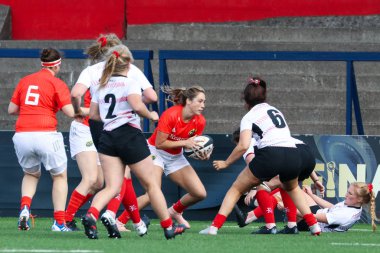 17 Ağustos 2019 Cork, İrlanda - Eimear Considine Munster Women Rugby 'de (38) vs Ulster Women Rugby (12) İrlanda Bağımsız Parkı'nda.