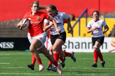 17 Ağustos 2019 Cork, İrlanda - Eimear Considine Munster Women Rugby 'de (38) vs Ulster Women Rugby (12) İrlanda Bağımsız Parkı'nda.