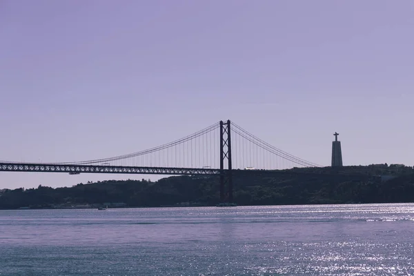 Oktober 2019 Lisbon Portugal Jembatan April Sebuah Jembatan Gantung Yang — Stok Foto