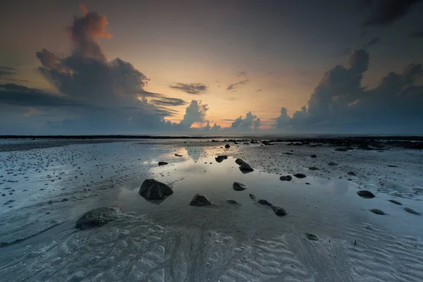 Hermoso Amanecer Cerca Playa —  Fotos de Stock