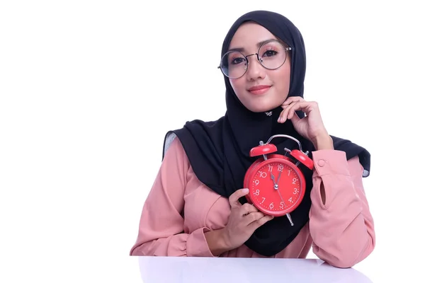 Cara Emoción Expresión Musulmana Cara Mujer Con Reloj Tiempo Deferencia — Foto de Stock