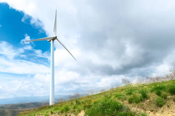 Eolic Wind Mill Foreground Background Complementary Blue Green Colour — Stock Photo, Image